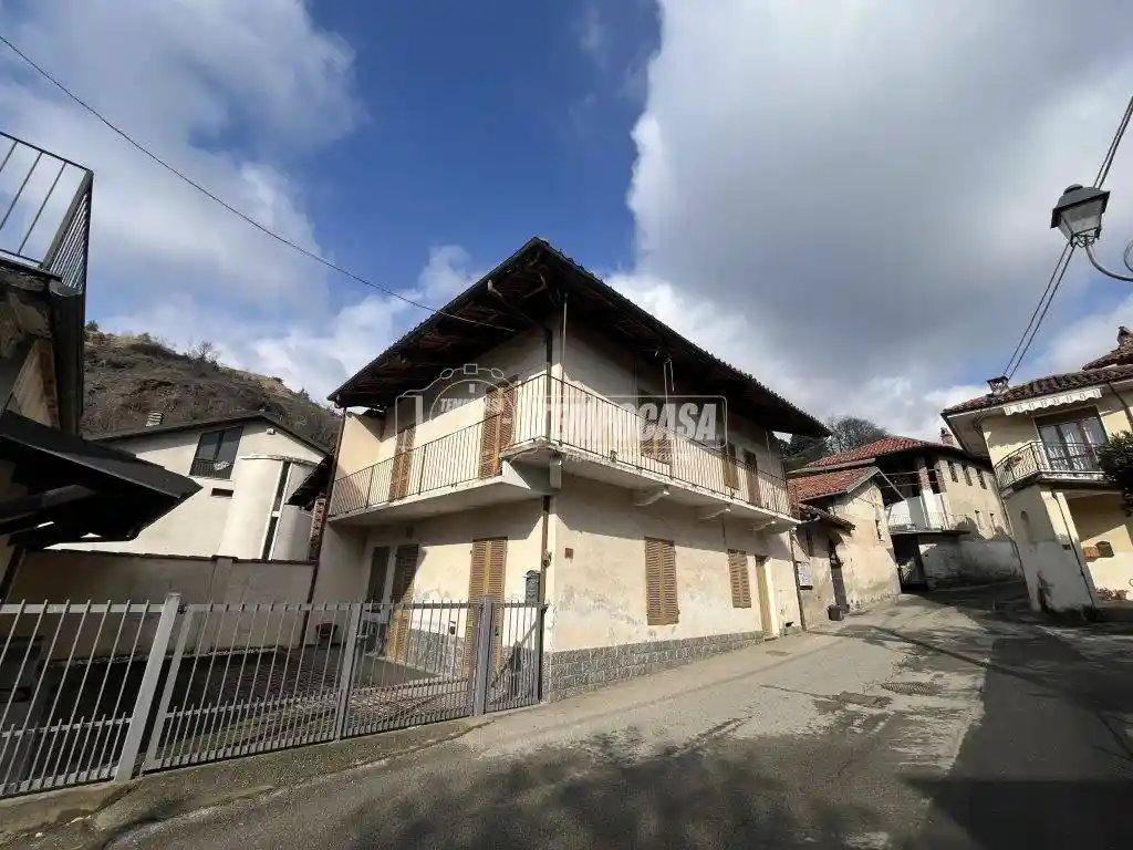 Casa indipendente in vendita a Baldissero Canavese