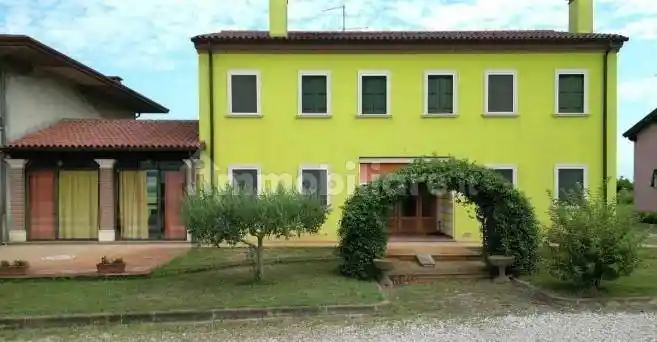Casa indipendente