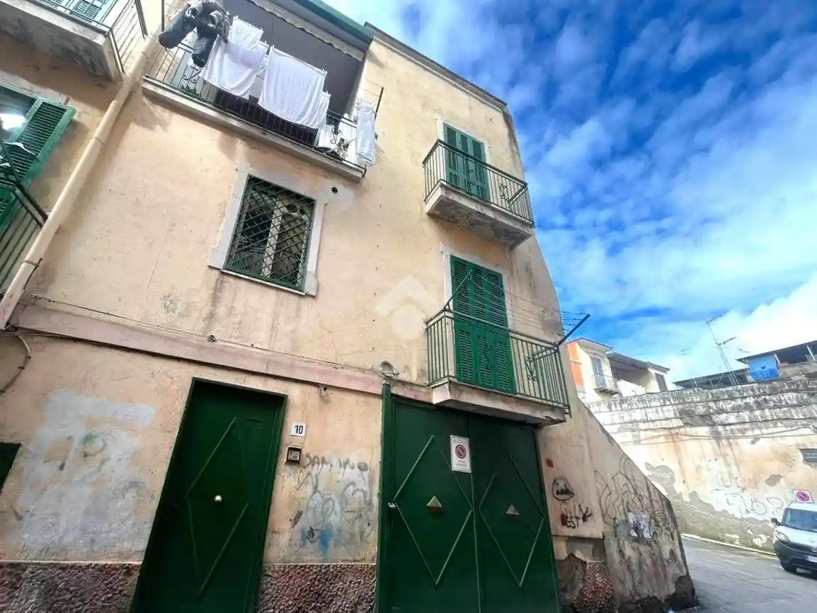 Appartamento in vendita a Torre del Greco