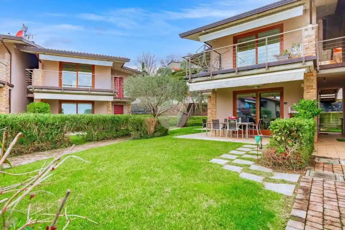 Villetta a schiera - foto 2