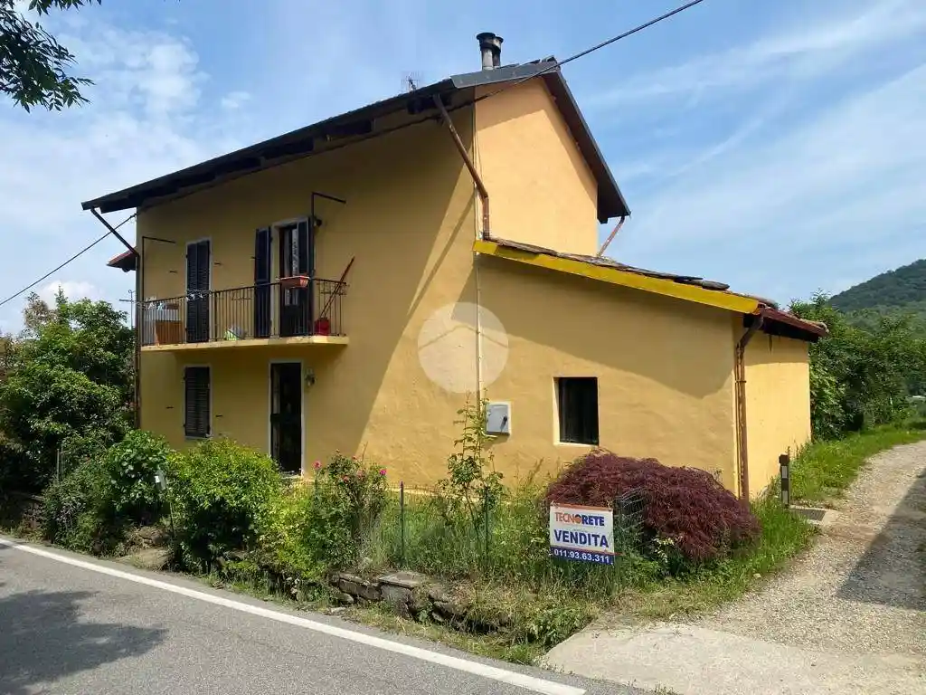 Casa indipendente in vendita a Giaveno