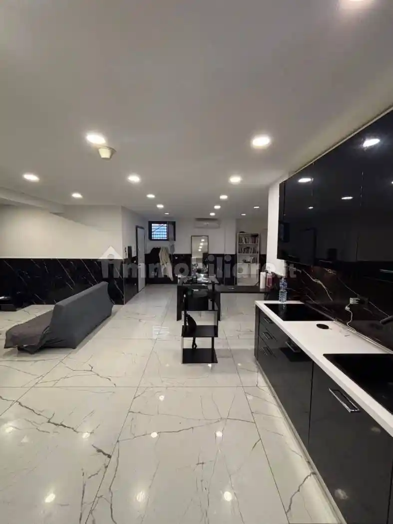 Appartamento in vendita a Ladispoli