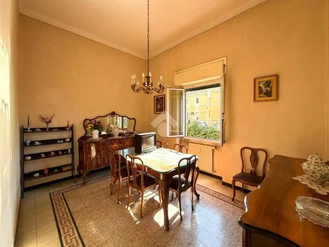Appartamento in vendita a Genova