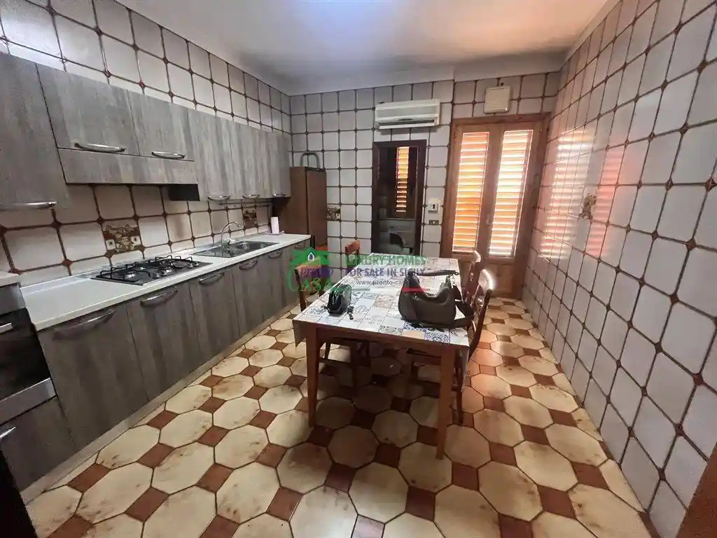 Appartamento in vendita a Comiso