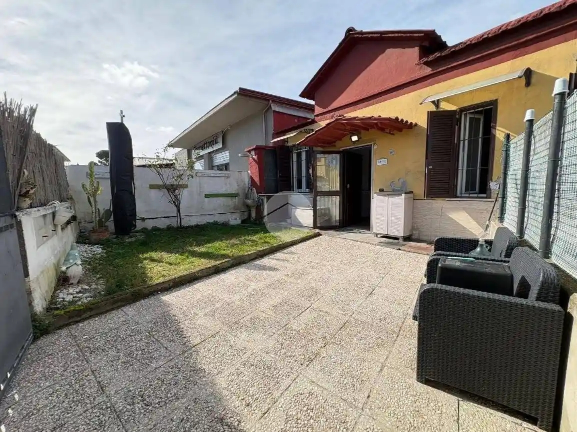 Casa indipendente in vendita a Roma