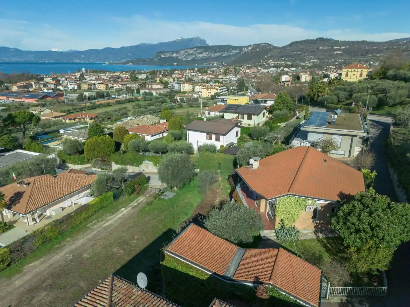 Villa in vendita a Bardolino