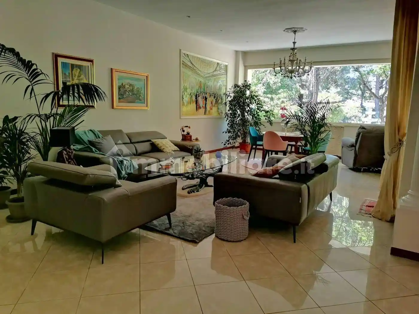 Villa in vendita a Valenzano