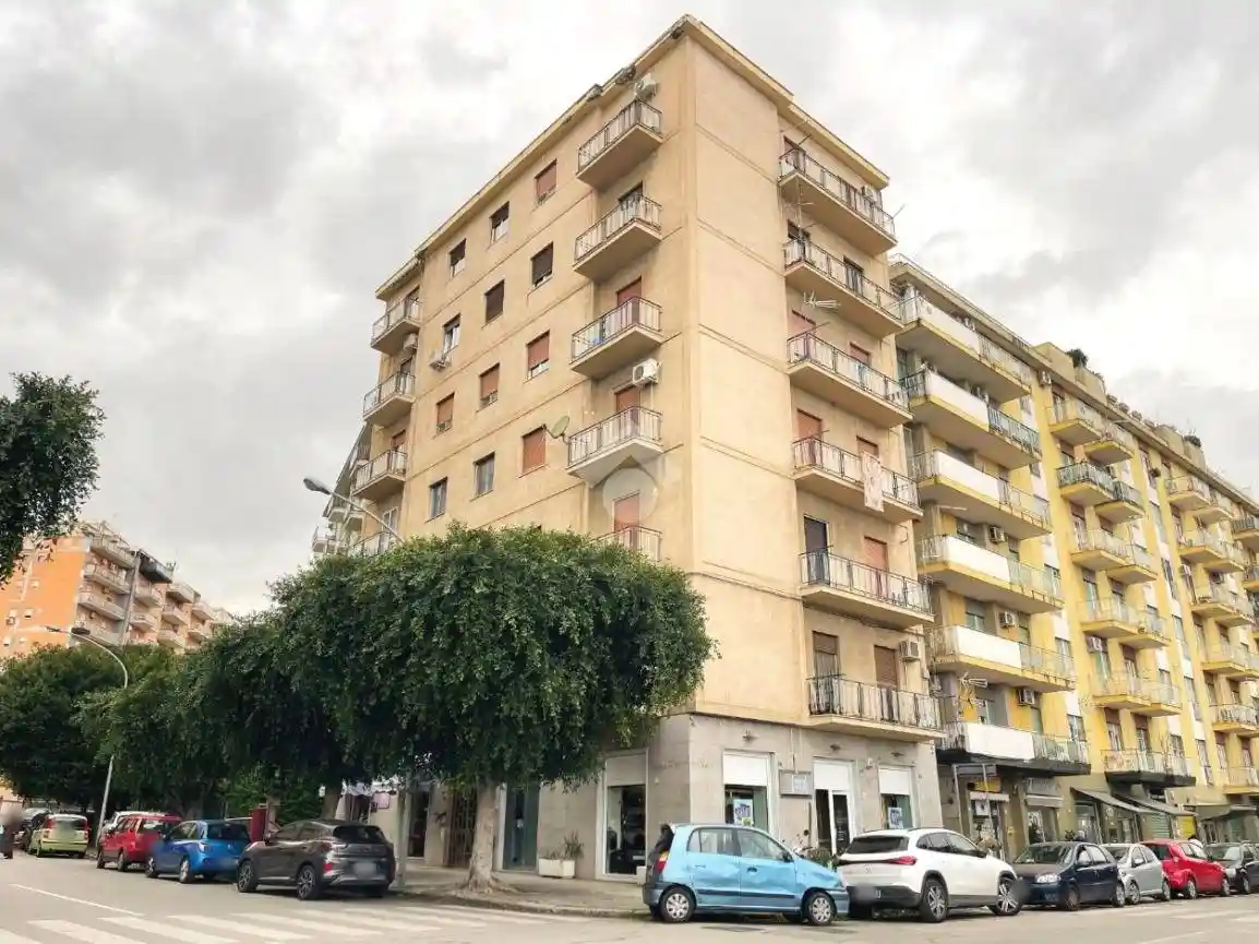 Appartamento in vendita a Palermo