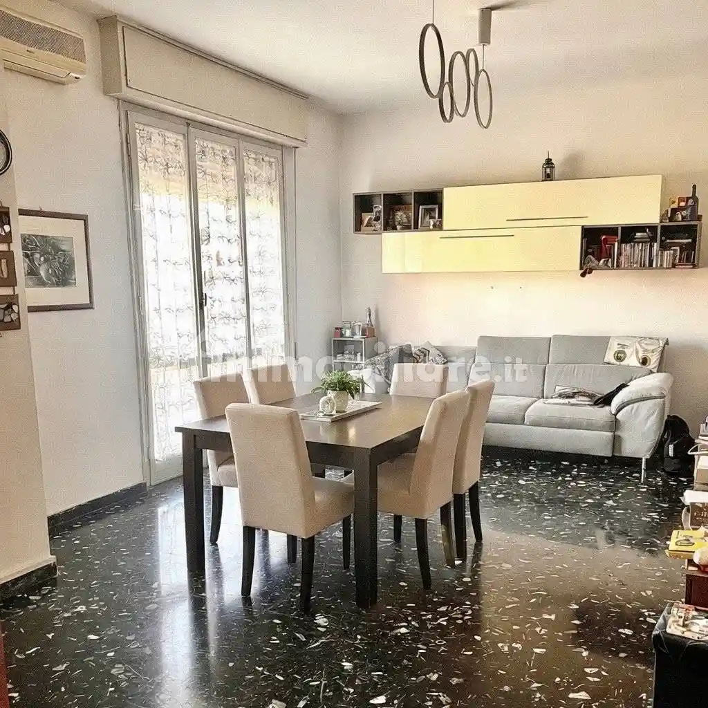 Appartamento in vendita a Bologna