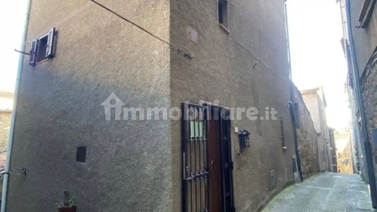 Appartamento in vendita a Roccastrada