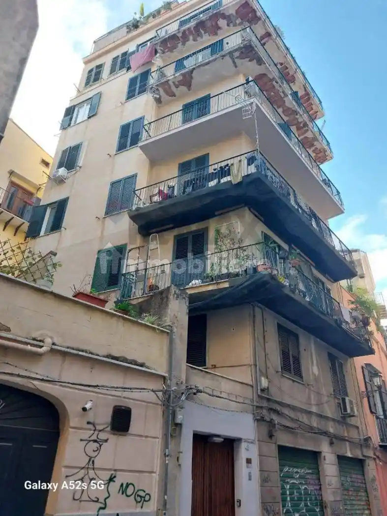 Appartamento in vendita a Palermo