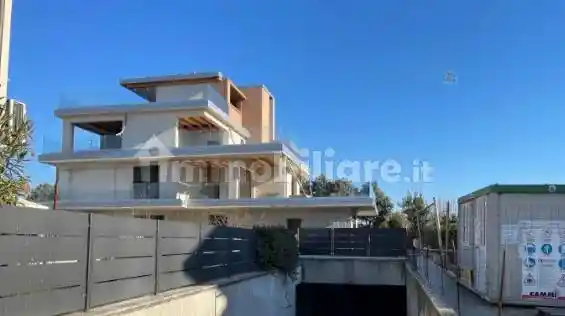 Rustico - Casale in vendita a Desenzano del Garda