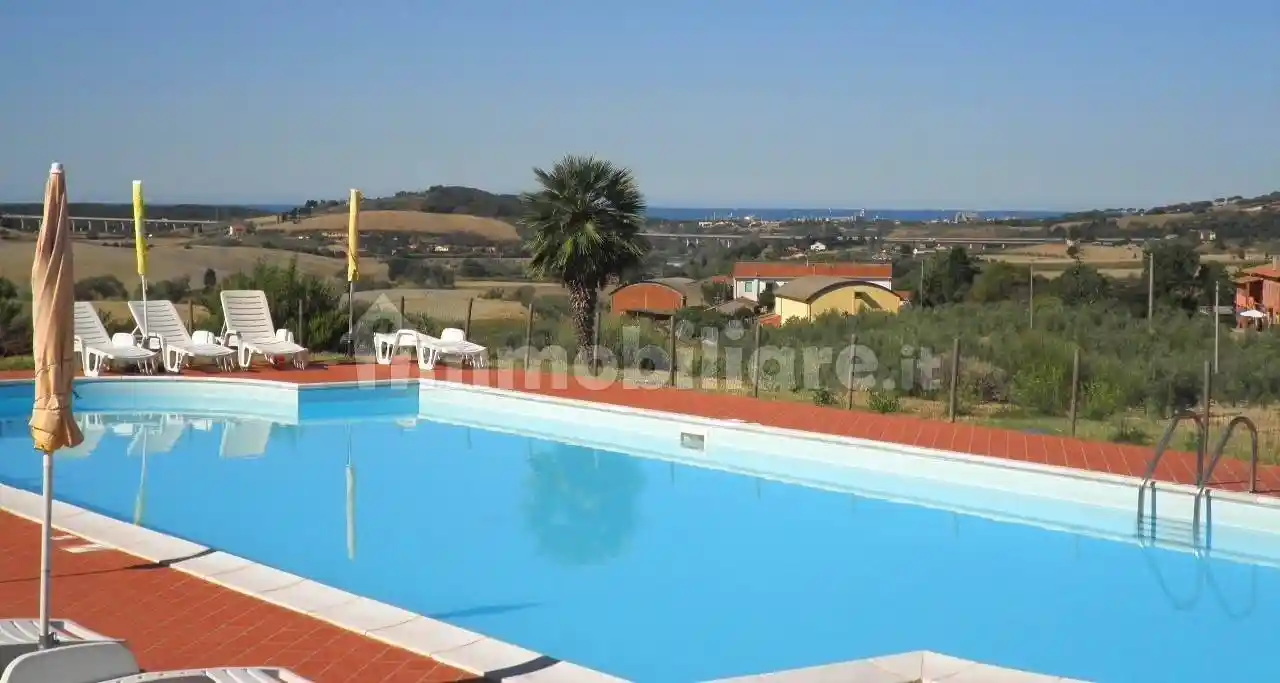 Appartamento in vendita a Castellina Marittima