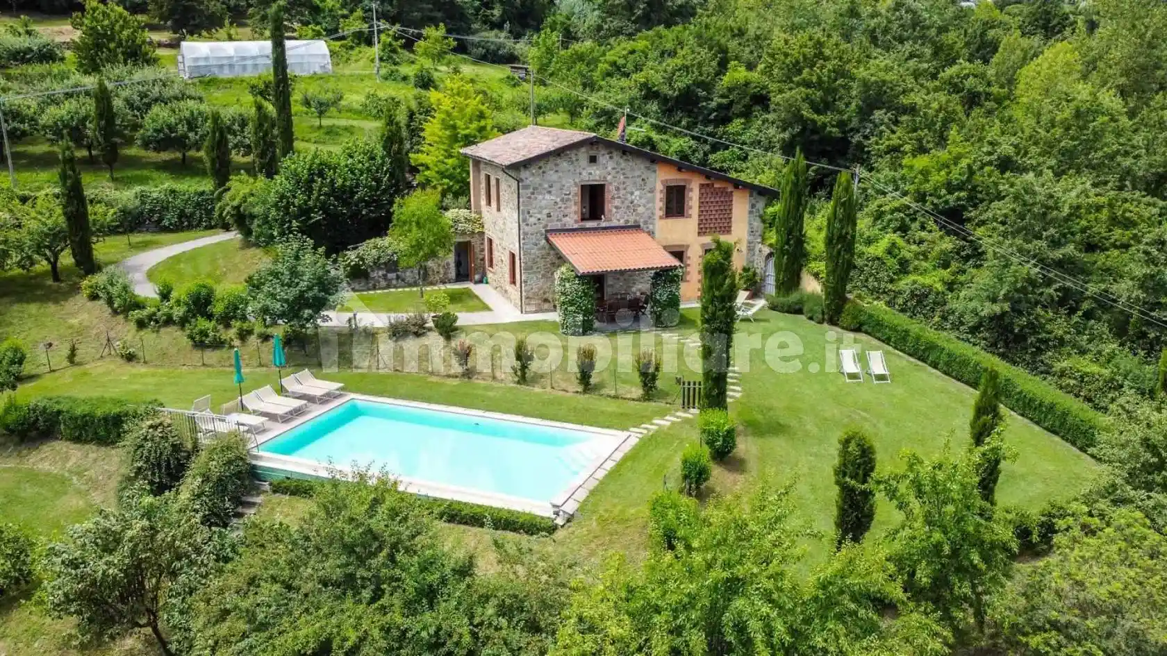 Rustico - Casale in vendita a Camporgiano