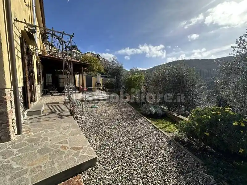 Casa indipendente in vendita a Gavorrano