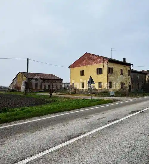 Villa in vendita a Argenta