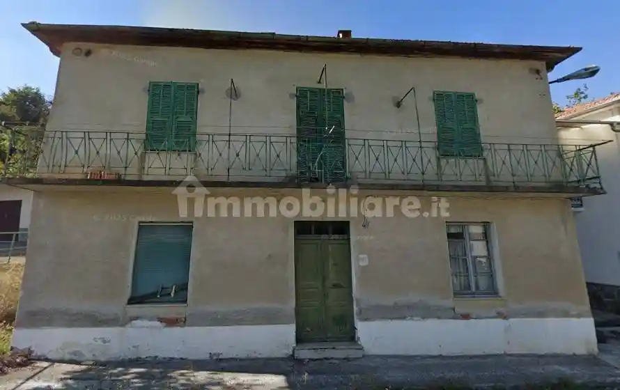 Casa indipendente in vendita a Osiglia