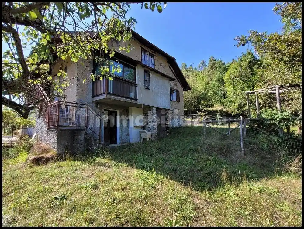 Rustico - Casale in vendita a Sassello