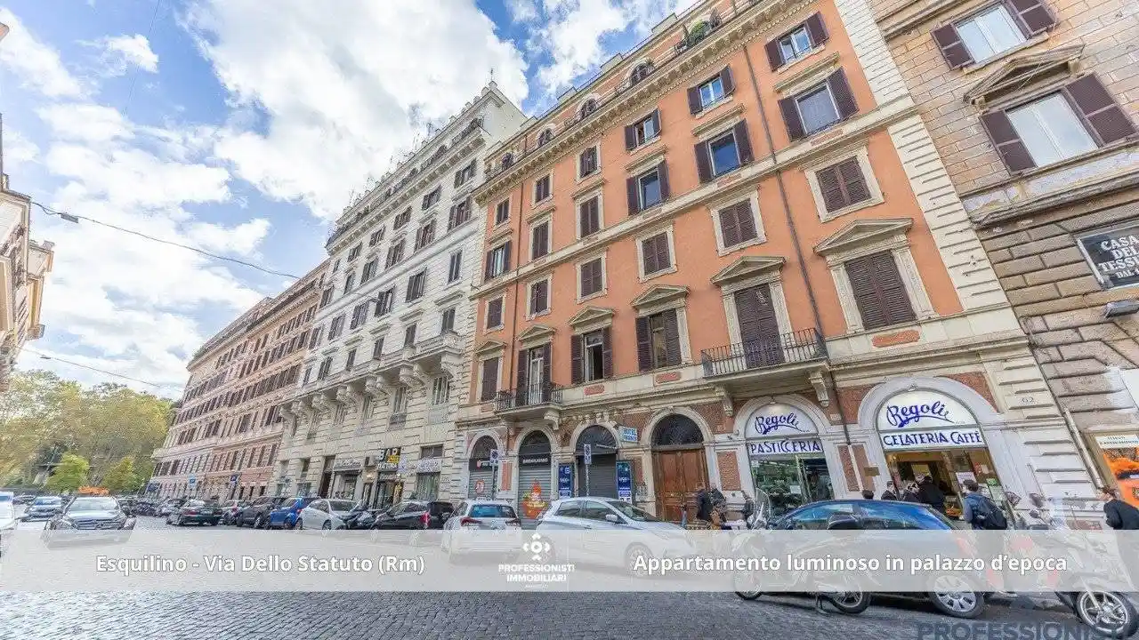 Appartamento in vendita a Roma