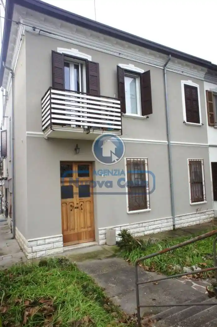 Villa in vendita a Alfonsine