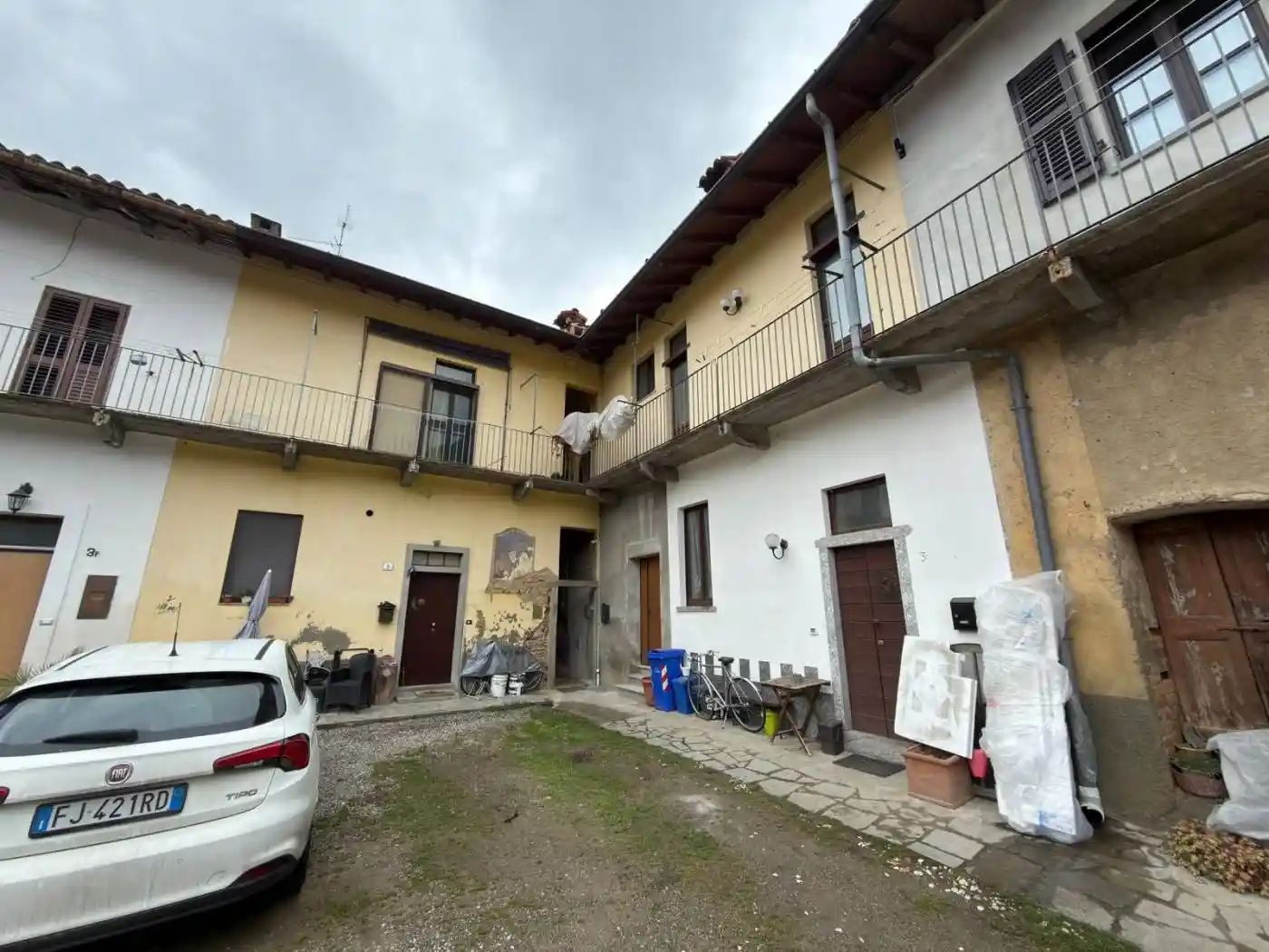 Appartamento in vendita a Besana in Brianza