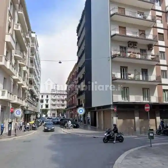 Appartamento in vendita a Bari