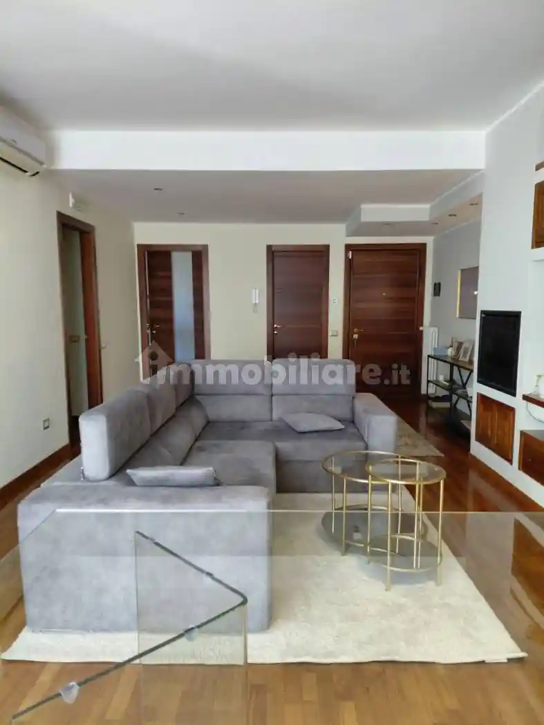 Appartamento in vendita a Arese