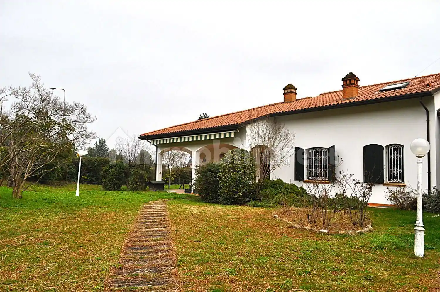 Villa in vendita a Dozza