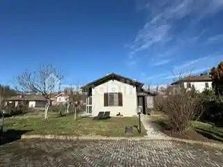 Casa indipendente in affitto a Asti