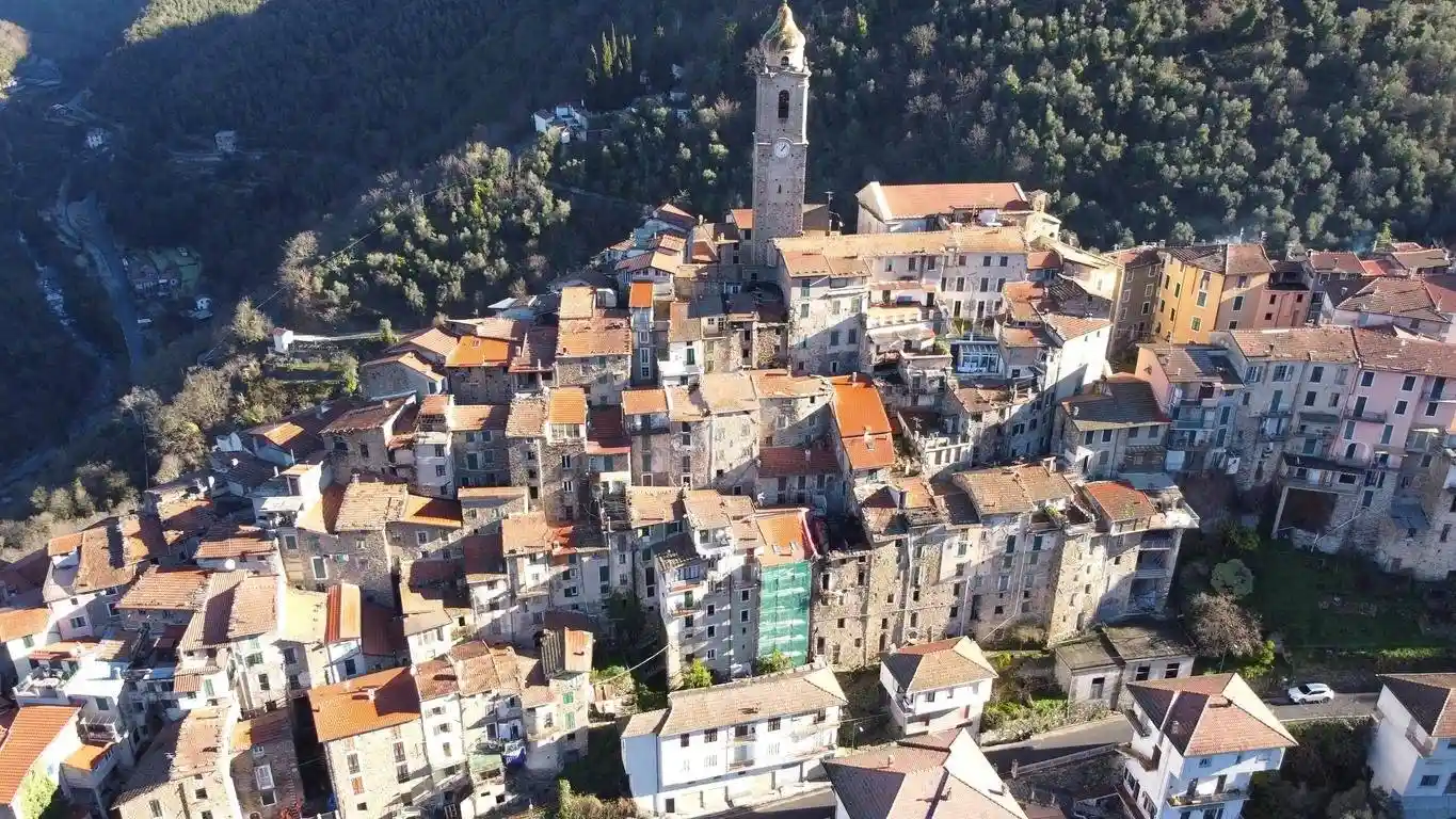 Appartamento in vendita a Castel Vittorio