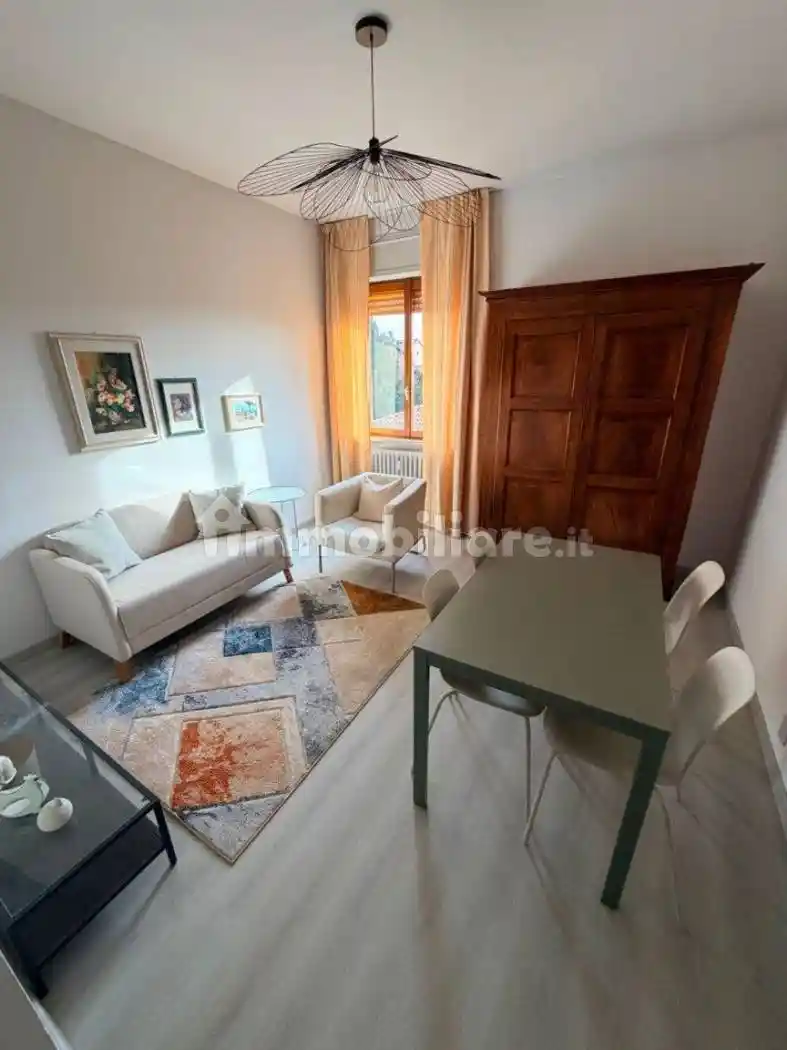Appartamento in affitto a Pavia