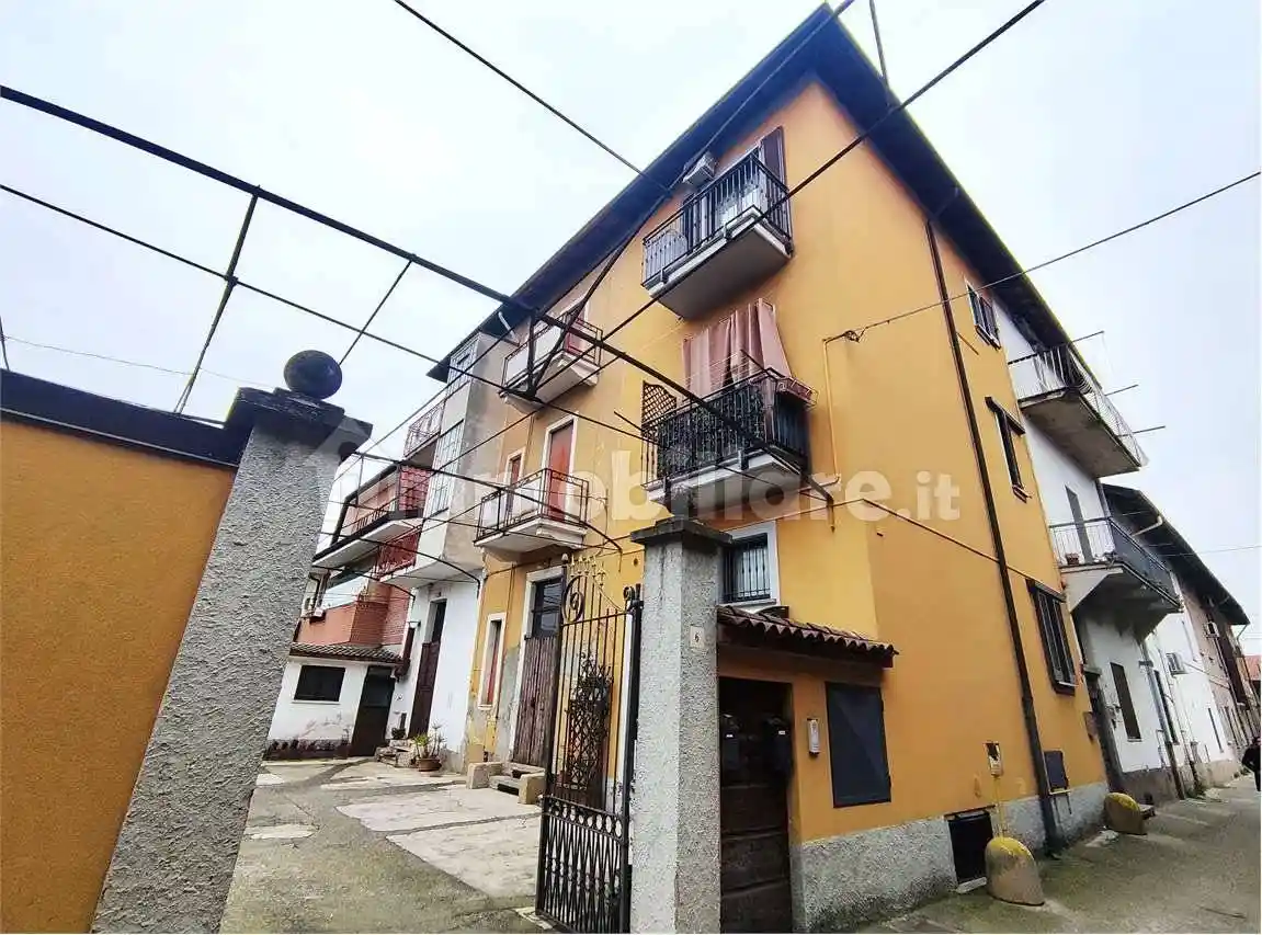 Appartamento in affitto a Solaro