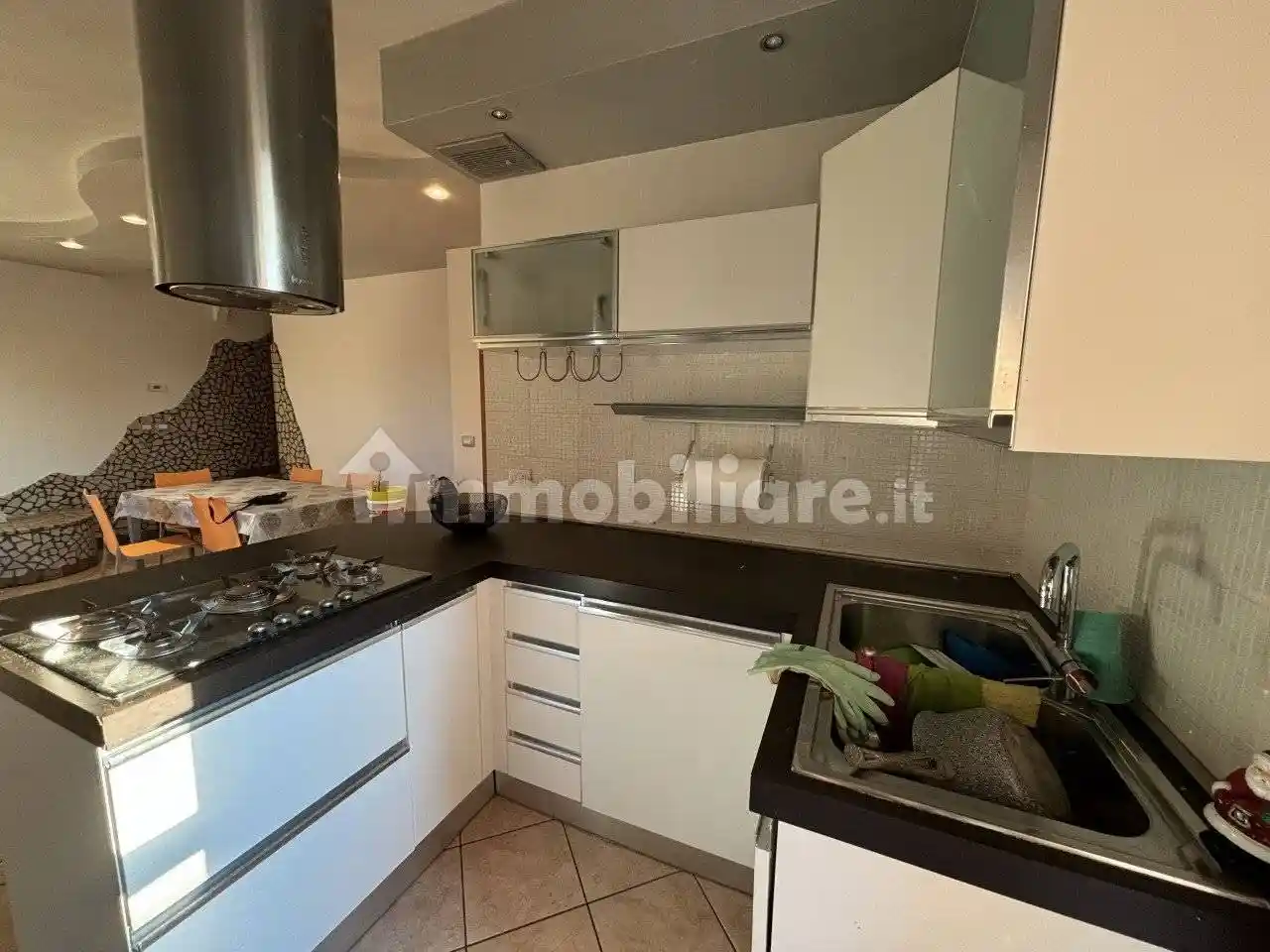 Appartamento in affitto a Arre