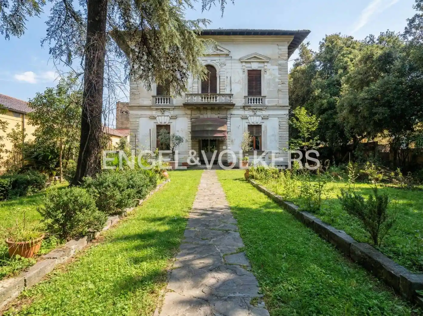 Villa in vendita a Prato
