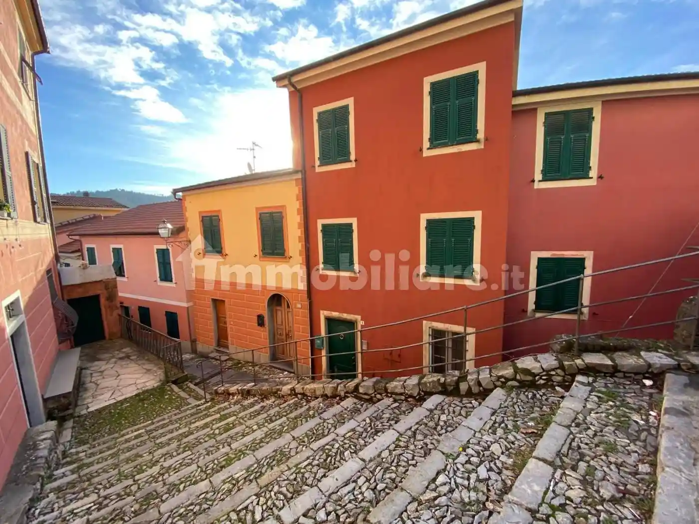 Appartamento in vendita a Castiglione Chiavarese