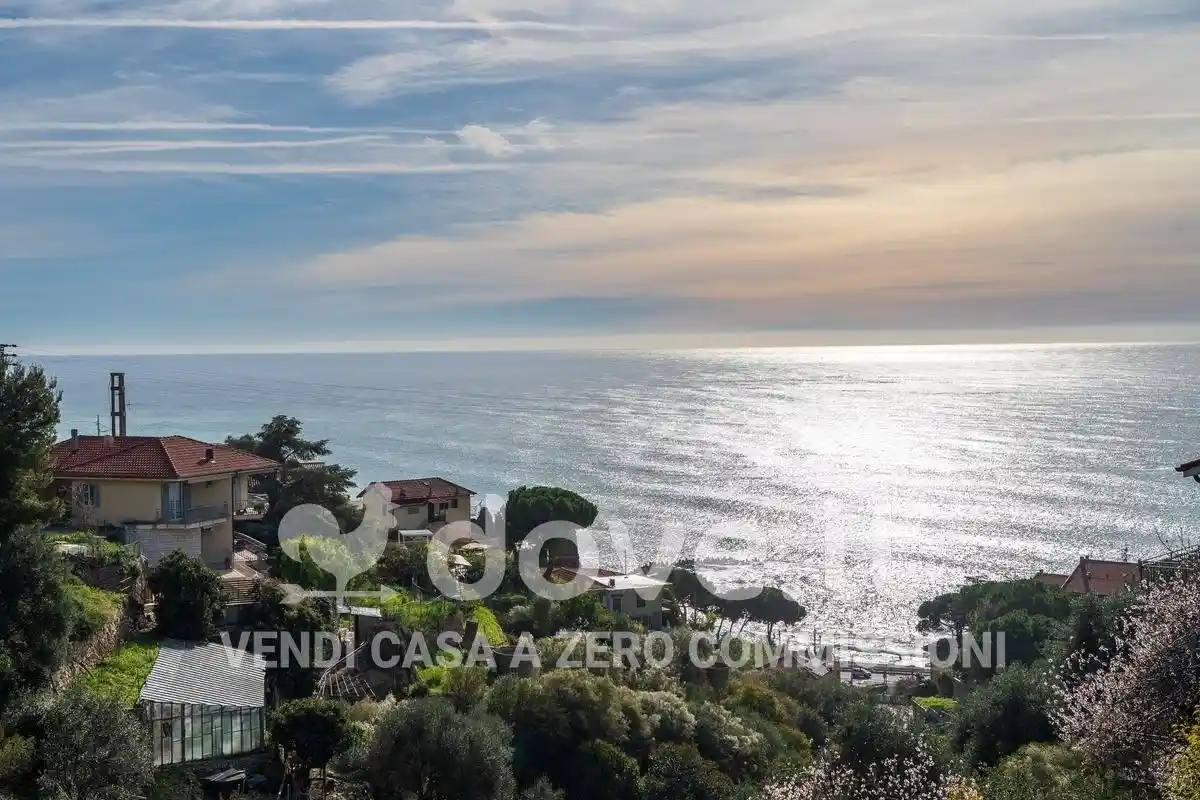 Appartamento in vendita a Ospedaletti