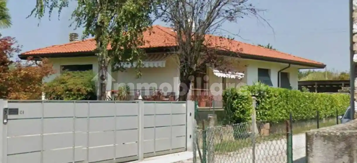 Villa in vendita a Cordenons