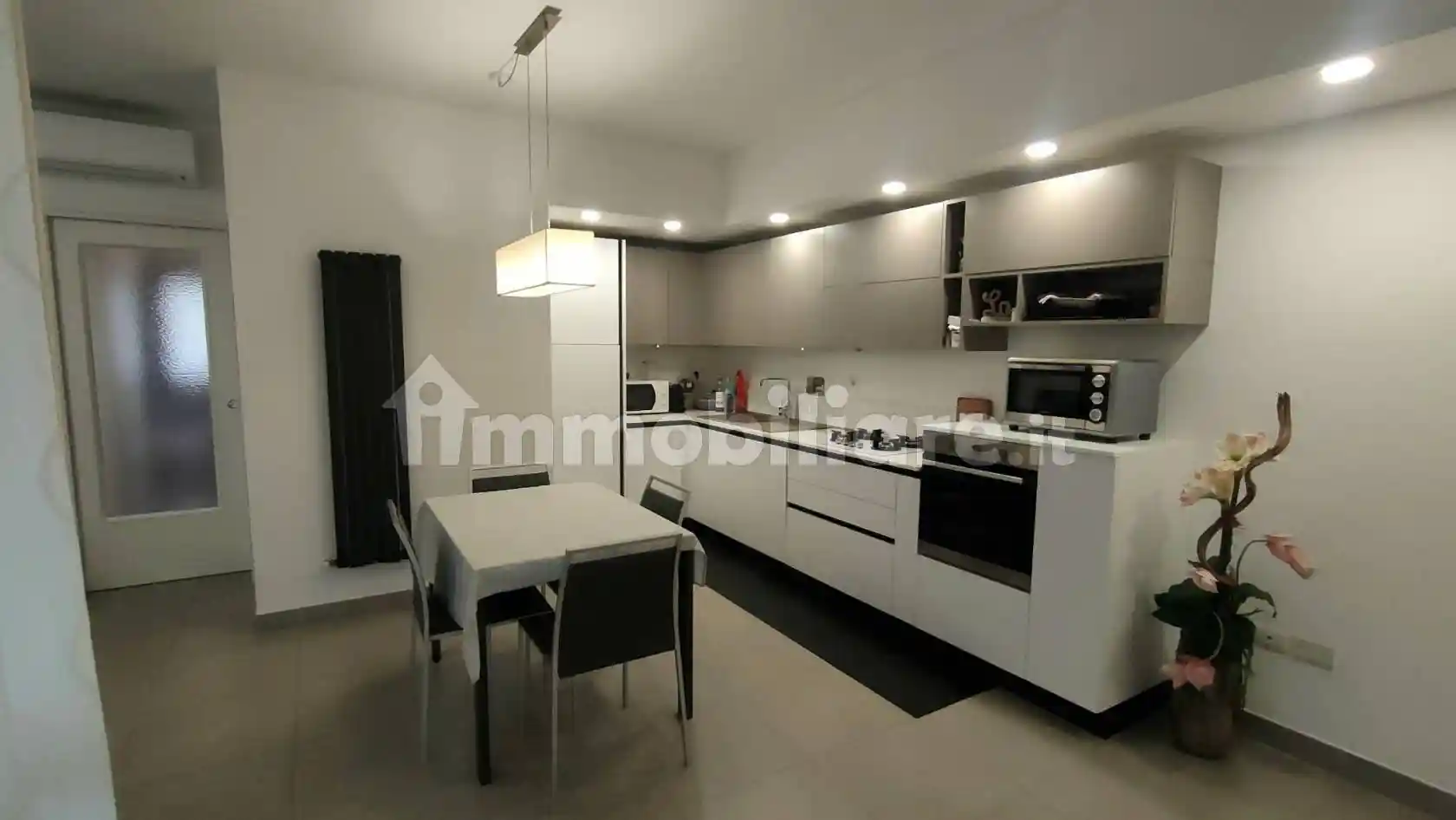 Appartamento in vendita a Prato