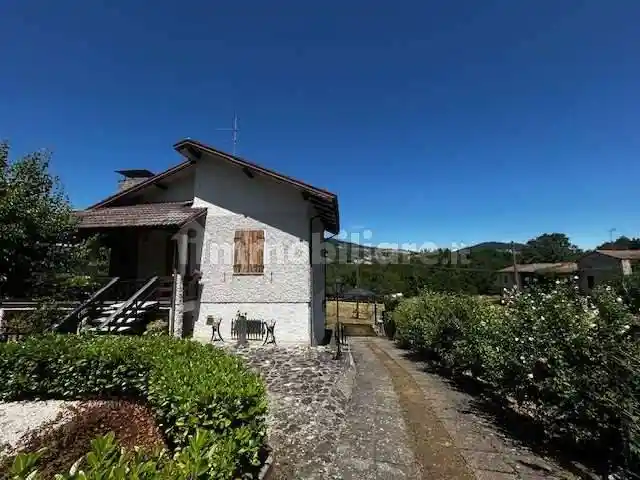 Villa in vendita a Travo