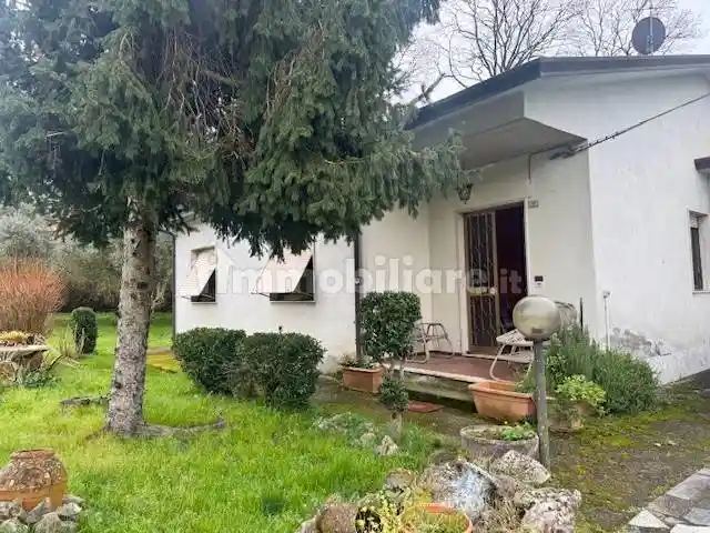 Villa in vendita a Castelnuovo Magra