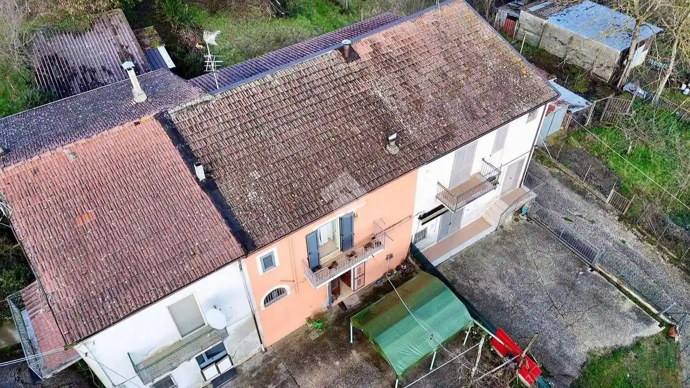 Rustico - Casale in vendita a San Martino Valle Caudina