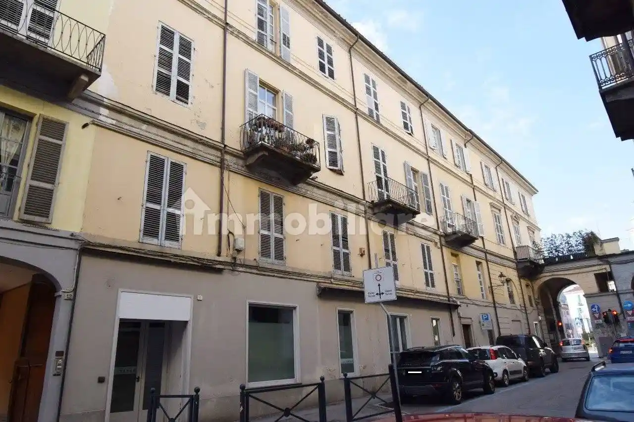 Appartamento in vendita a Pinerolo