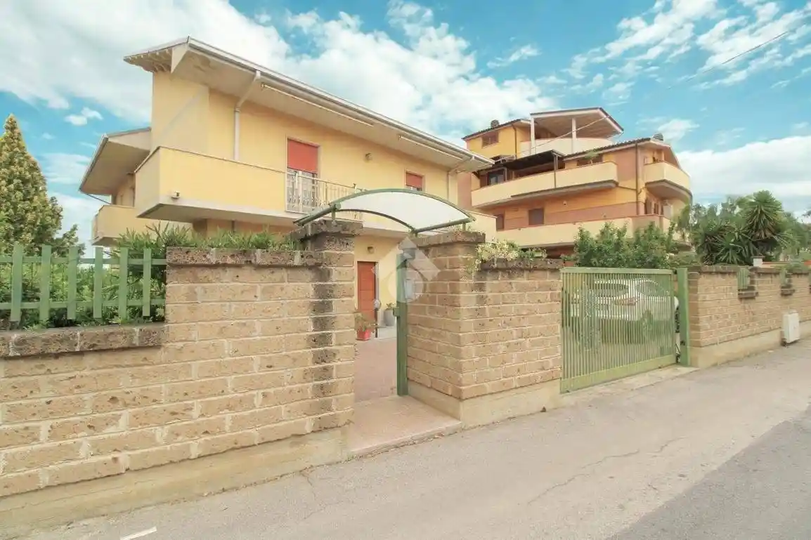 Casa indipendente in vendita a Pescara