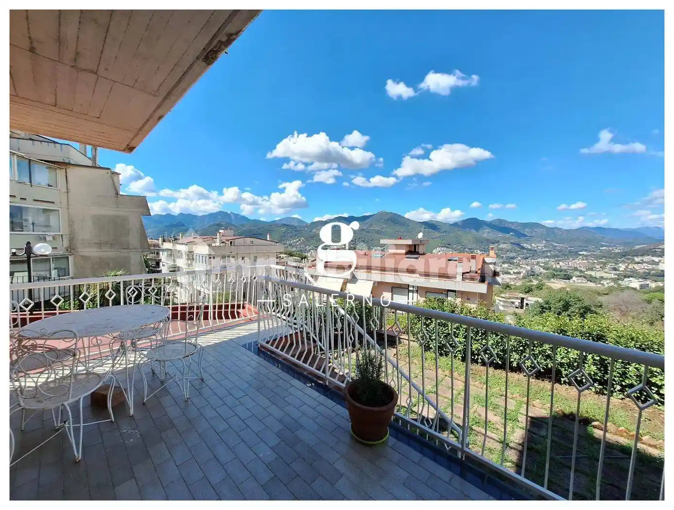 Appartamento in vendita a Salerno