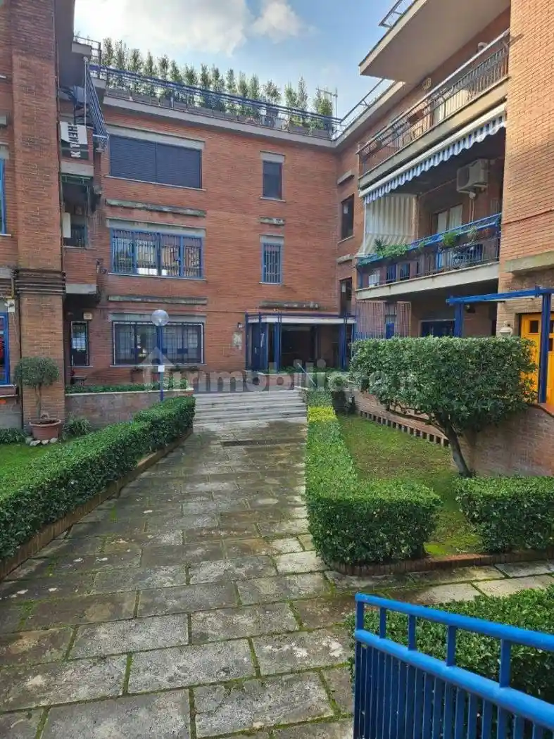 Appartamento in affitto a Napoli