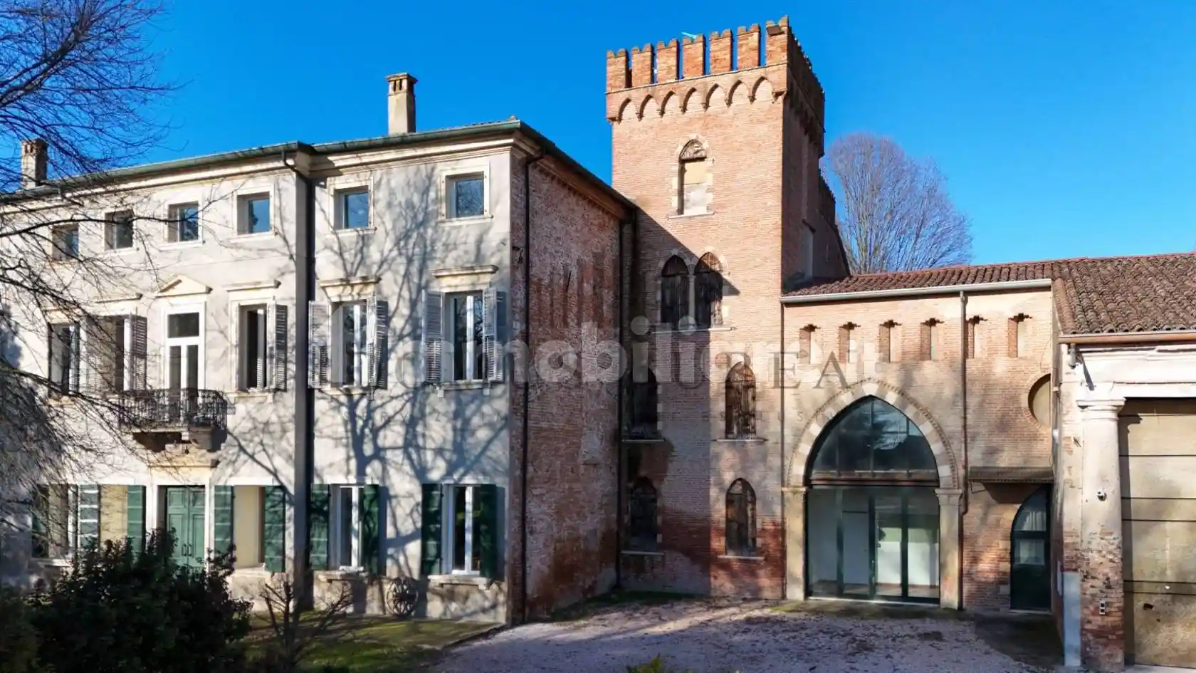 Villa in vendita a Albaredo d'Adige