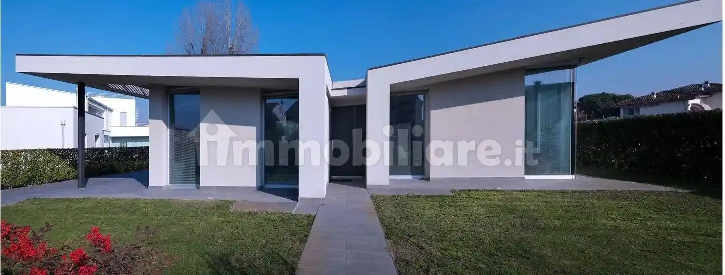 Villa in vendita a Reggio Calabria