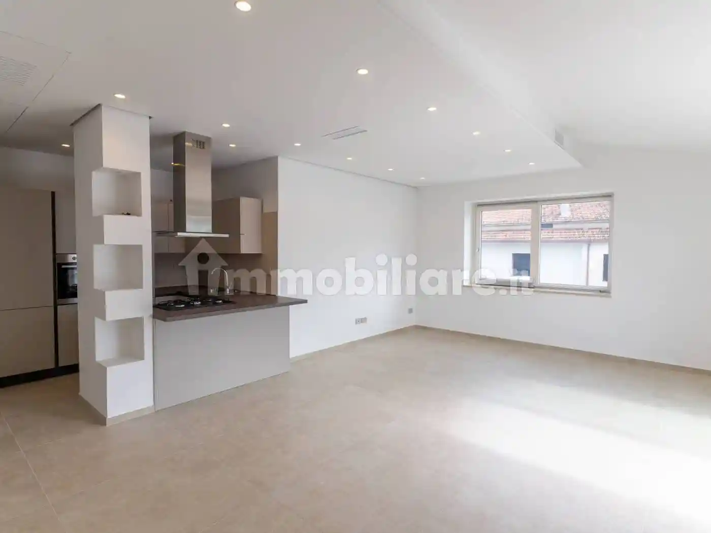 Appartamento in affitto a Albanella