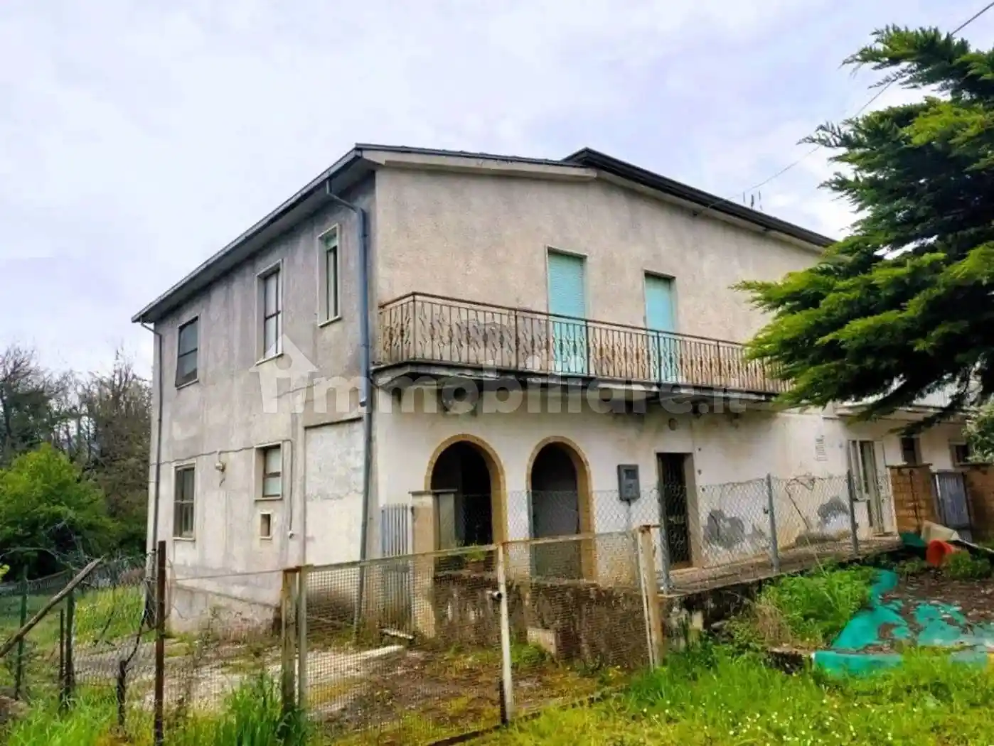 Villa in vendita a Posta Fibreno
