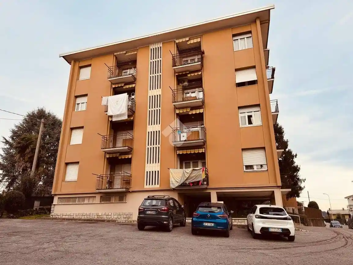 Appartamento in vendita a Casatenovo